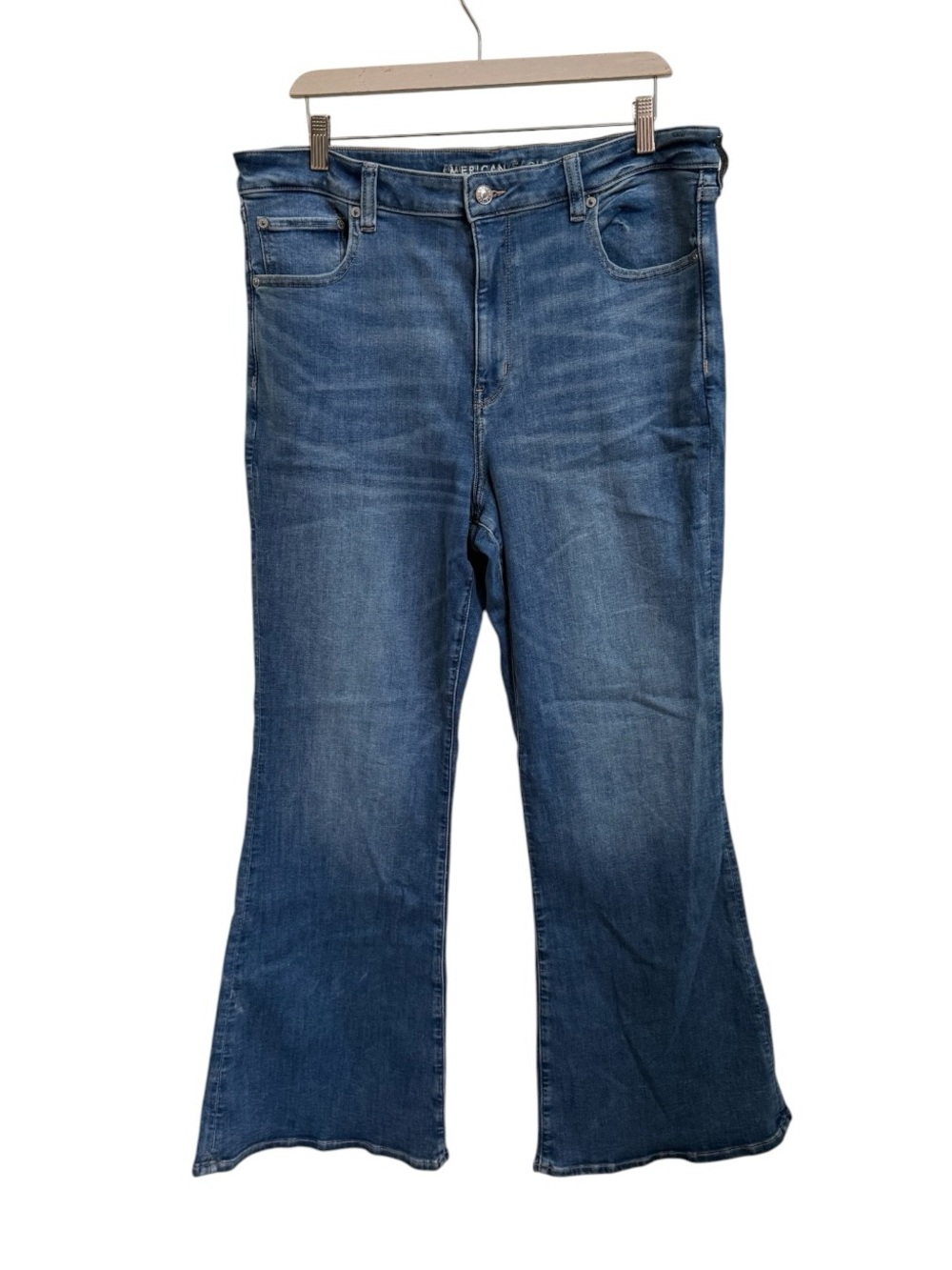 American Eagle Next level stretch Medium Wash Super High Rise Flare Jeans 18 reg